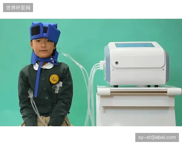 日本队将在更衣室配备雾化风扇等降温设备，帮助球员在中场休息时快速降低核心体温